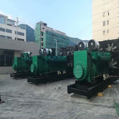 Estándar espera casero de motor diesel de los generadores IEC34 de Yuchai 1100kw