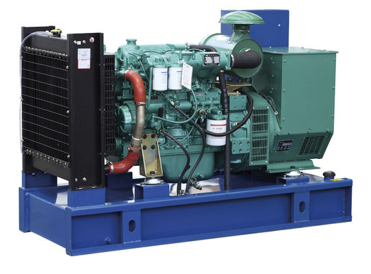 60hz 200 generadores diesel del kilovatio Cummins trifásicos con el sistema de la refrigeración por agua