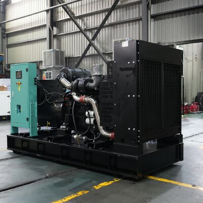 Desarrollado por Cummin s Genset 90kW 113KVA generador diésel portátil silencioso de buena calidad para exteriores remolque a prueba de lluvia móvil silencioso