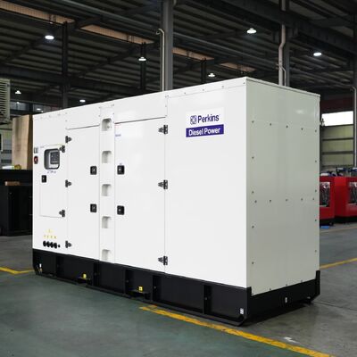 550kW 688KVA Generador silencioso súper diésel refrigerado con agua 50/60HZ Generadores portátiles de una o tres fases DCEC Cummin